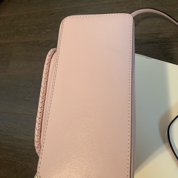 Kate Spade cross body purse - NWT! - Picture 4 of 4
